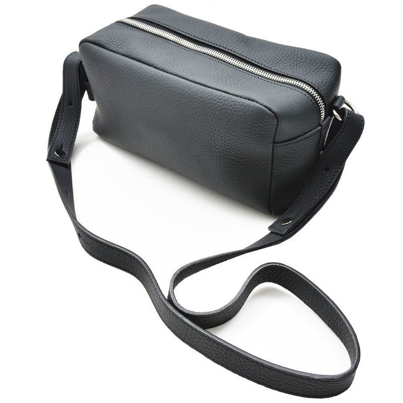 CharlesetCharlus/シャルルエ・シャルリュスグレインレザーショルダーポーチ