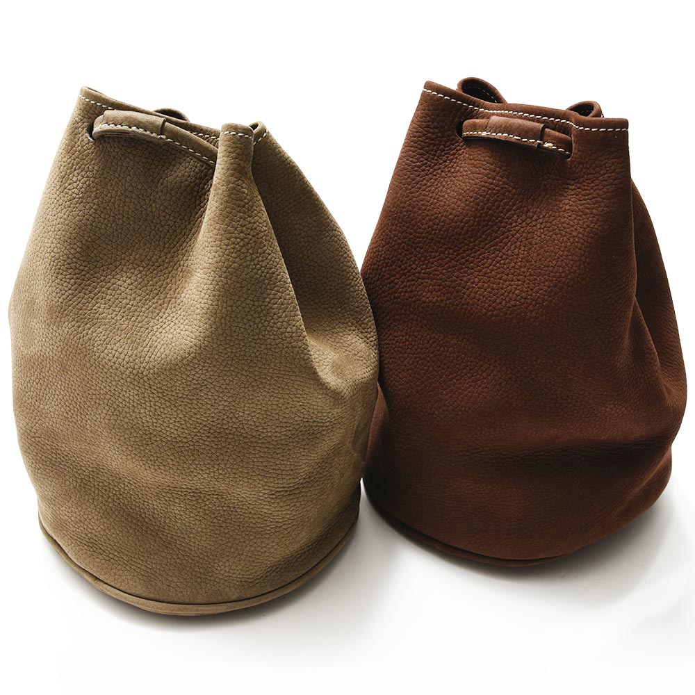 CharlesetCharlus/シャルルエ・シャルリュスグレインレザーショルダーポーチ